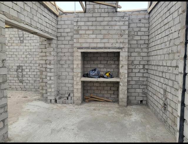 2 BEDROOM HOUSE FOR SALE IN LAAIPLEK